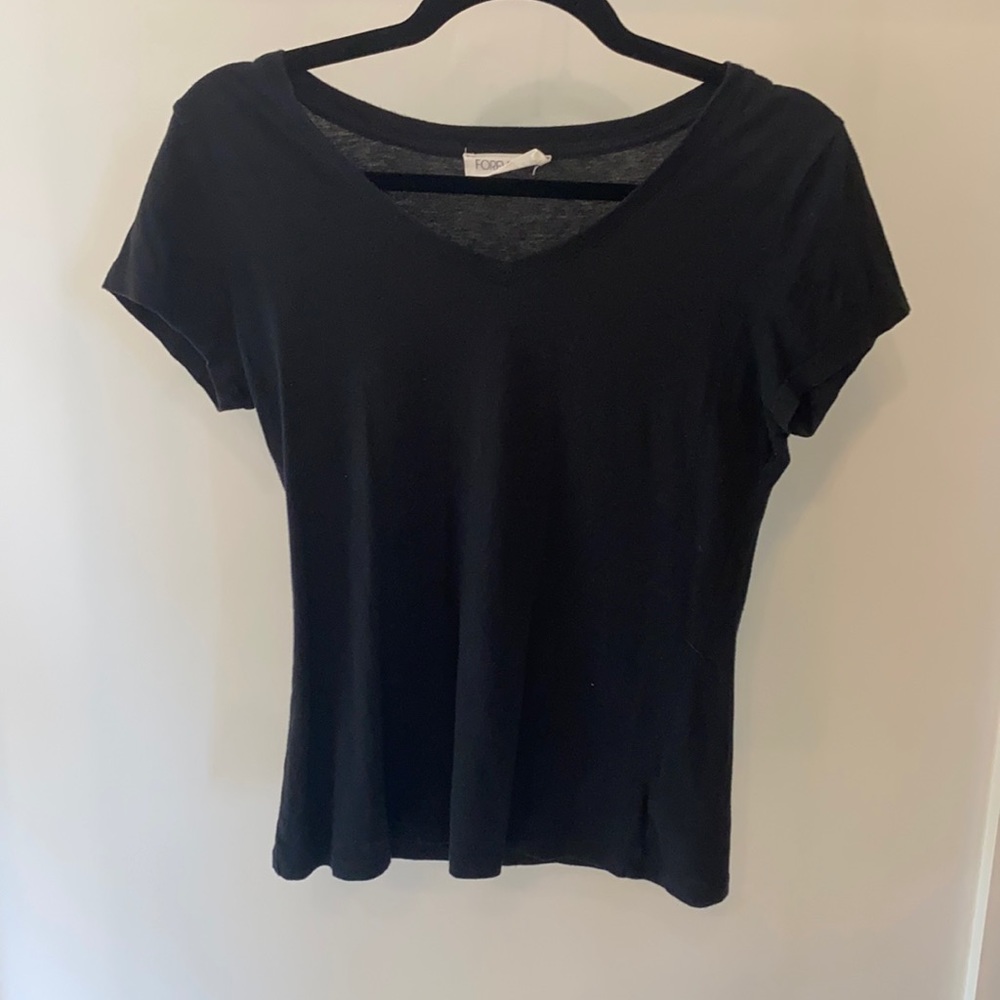 Forever 21 of black short sleeve T-shirt